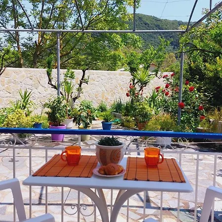 شقة فندقية Emilios Eleni نيدري