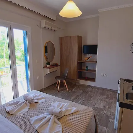 Emilios Eleni شقة فندقية